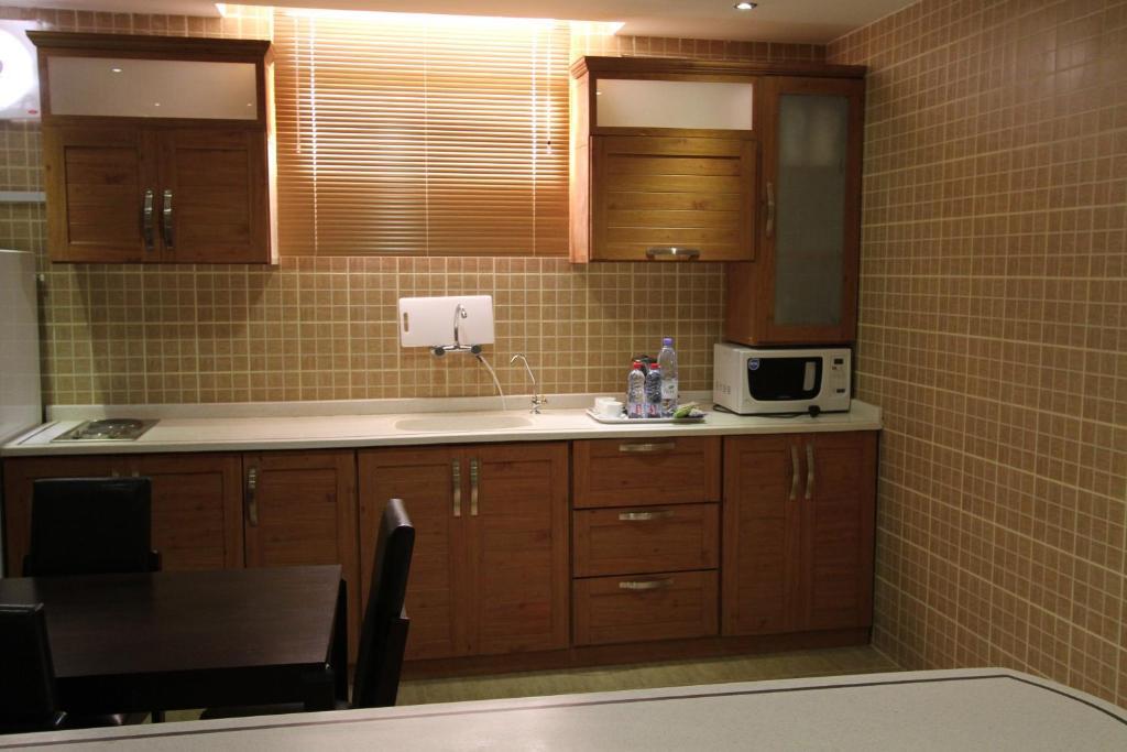 Manazel Al Hamra Apartment 2 Buraidah Kamer foto